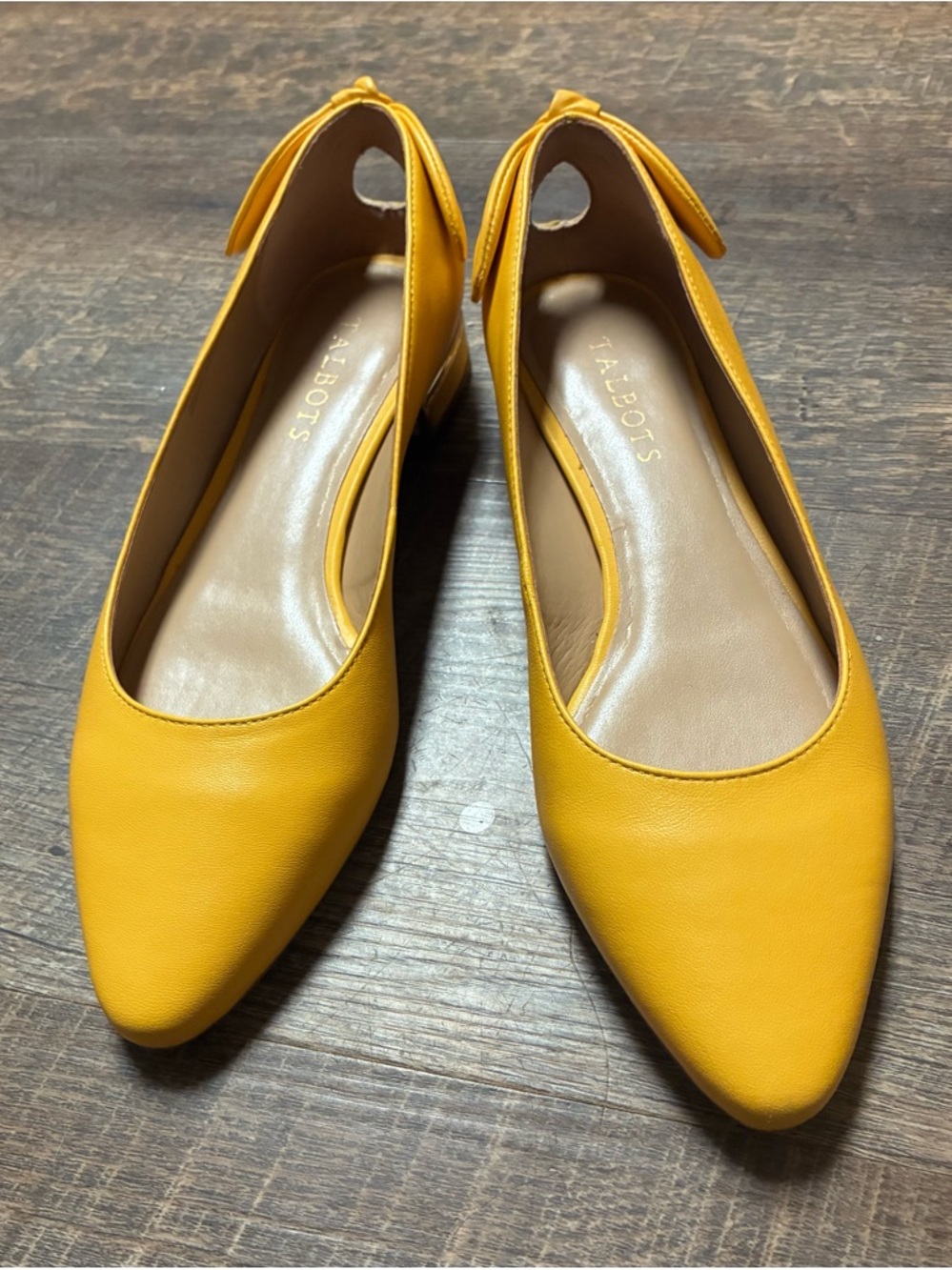 Talbots Edison Yellow Nappa Leather Keyhole Bow Flats 7.5